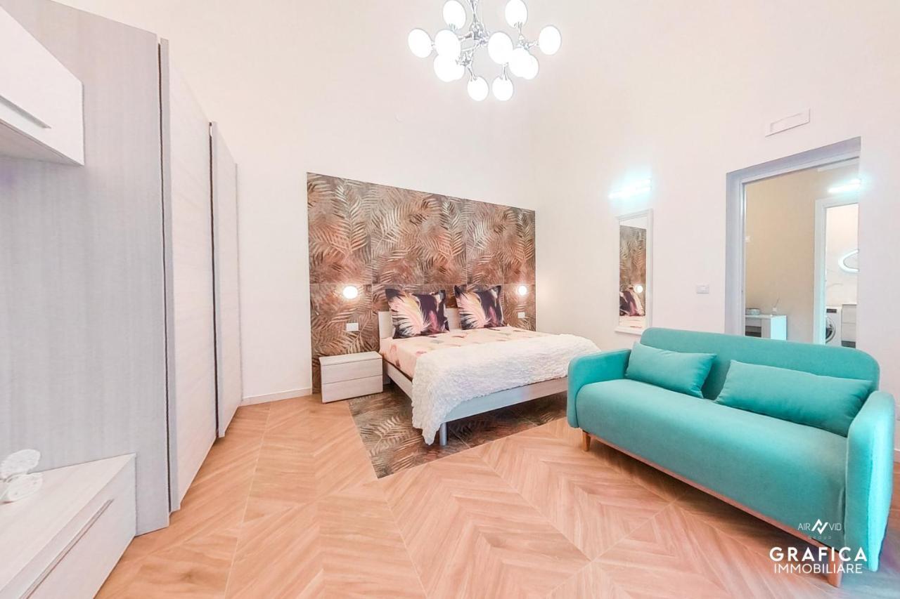 Ameli Home Luxury Apartment ตารันโต ภายนอก รูปภาพ