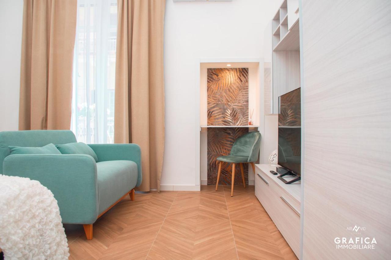Ameli Home Luxury Apartment ตารันโต ภายนอก รูปภาพ